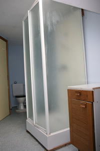 Kot 4 - Salle de douche partagée (photo 2)